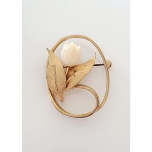 Vintage Gold Tone Faux Ivory Tulip Flowers Oval Brooch Pin